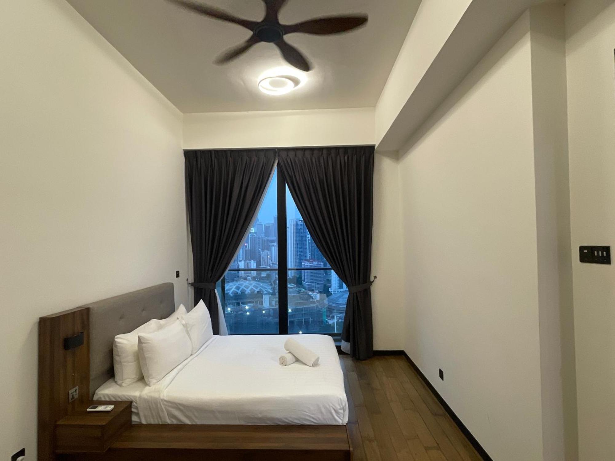 Opus Suite Kuala Lumpur 118 Tower View Luaran gambar