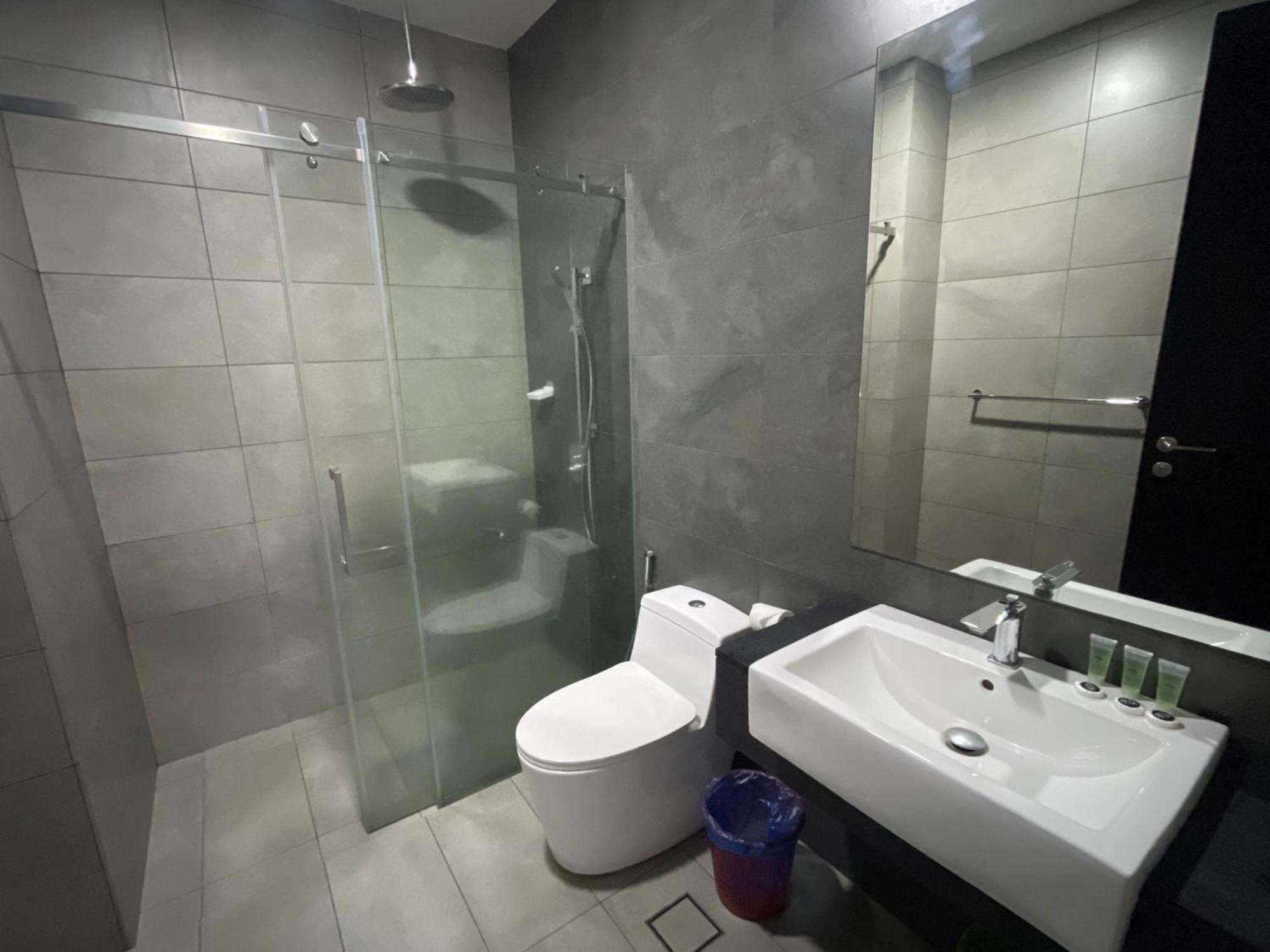Opus Suite Kuala Lumpur 118 Tower View Luaran gambar